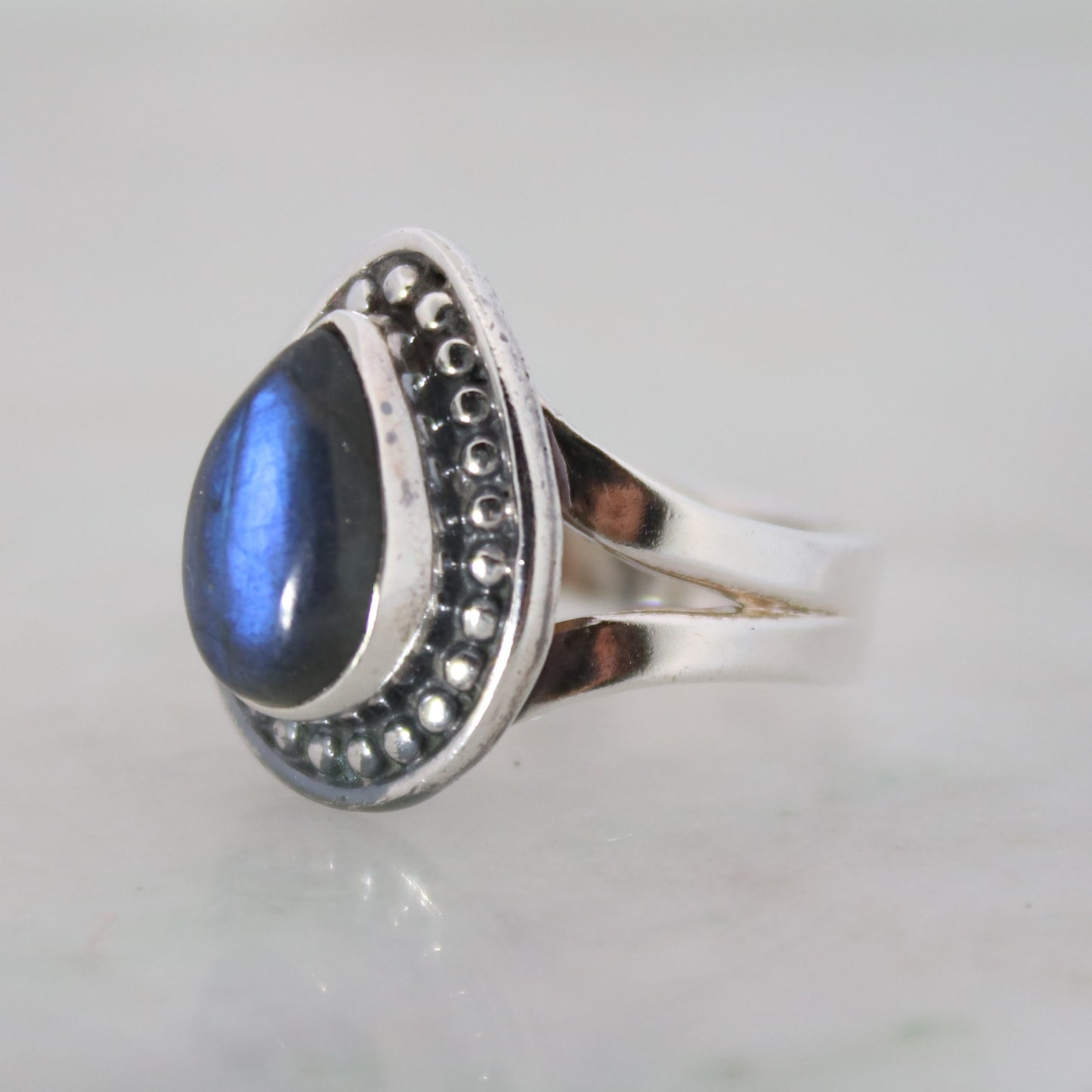 Sterling Silver Teardrop Stud Ring - Labradorite