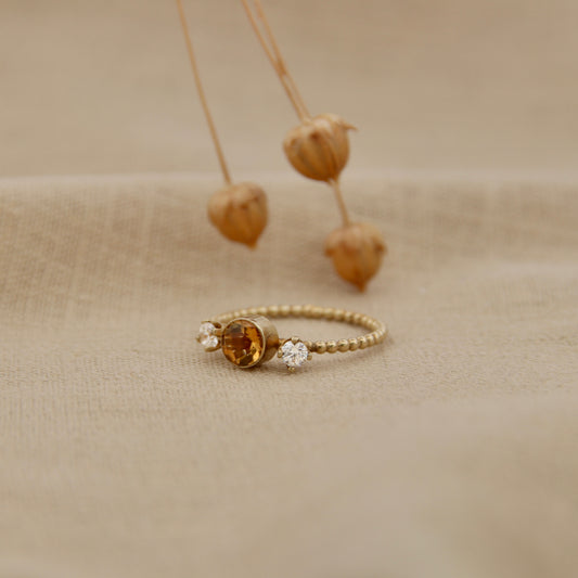 Sunshine in the Middle Ring - Citrine & Diamant – 14k Geelgoud