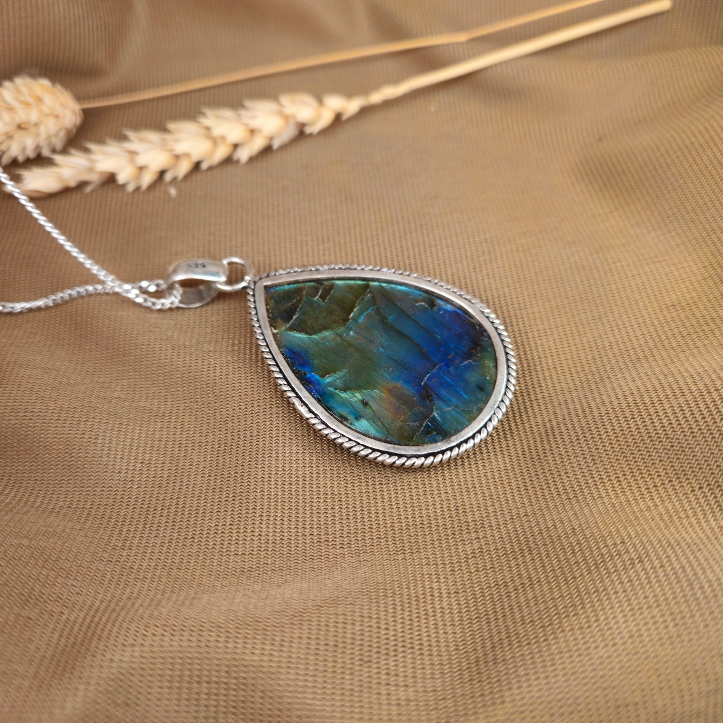 Sterling Silver Twist Teardrop Labradorite Pendant