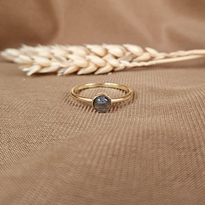 14k Gold Vermeil Round Labradorite Ring