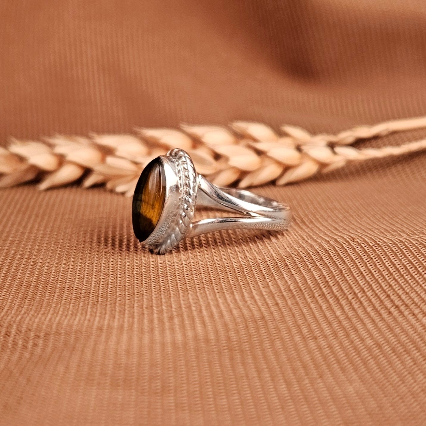 Sterling Silver Marquise Twist Ring - Tiger Eye