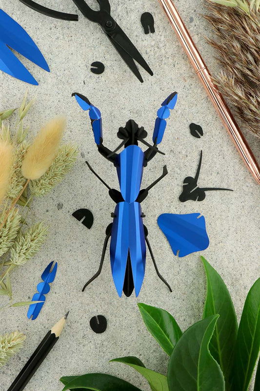Paper Praying Mantis - Cobalt Blue
