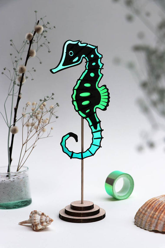 Paper Seahorse - Green