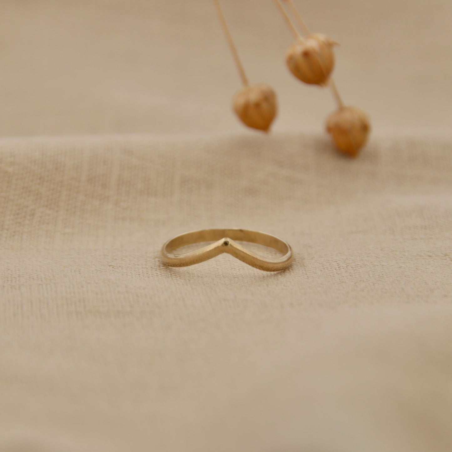 Halfronde Wishbone Ring - 2.0 x 1.0 mm - 14k Geelgoud