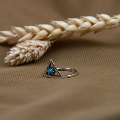 Sterling Silver Beaded Triangle Ring Turquoise