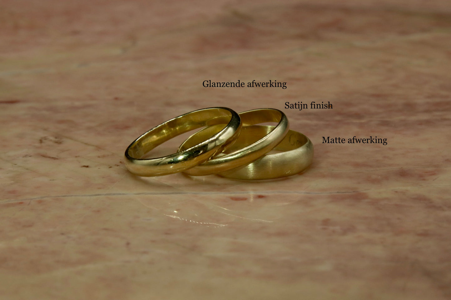 Moments in Life Ring - 1.5 mm - 14k Geelgoud