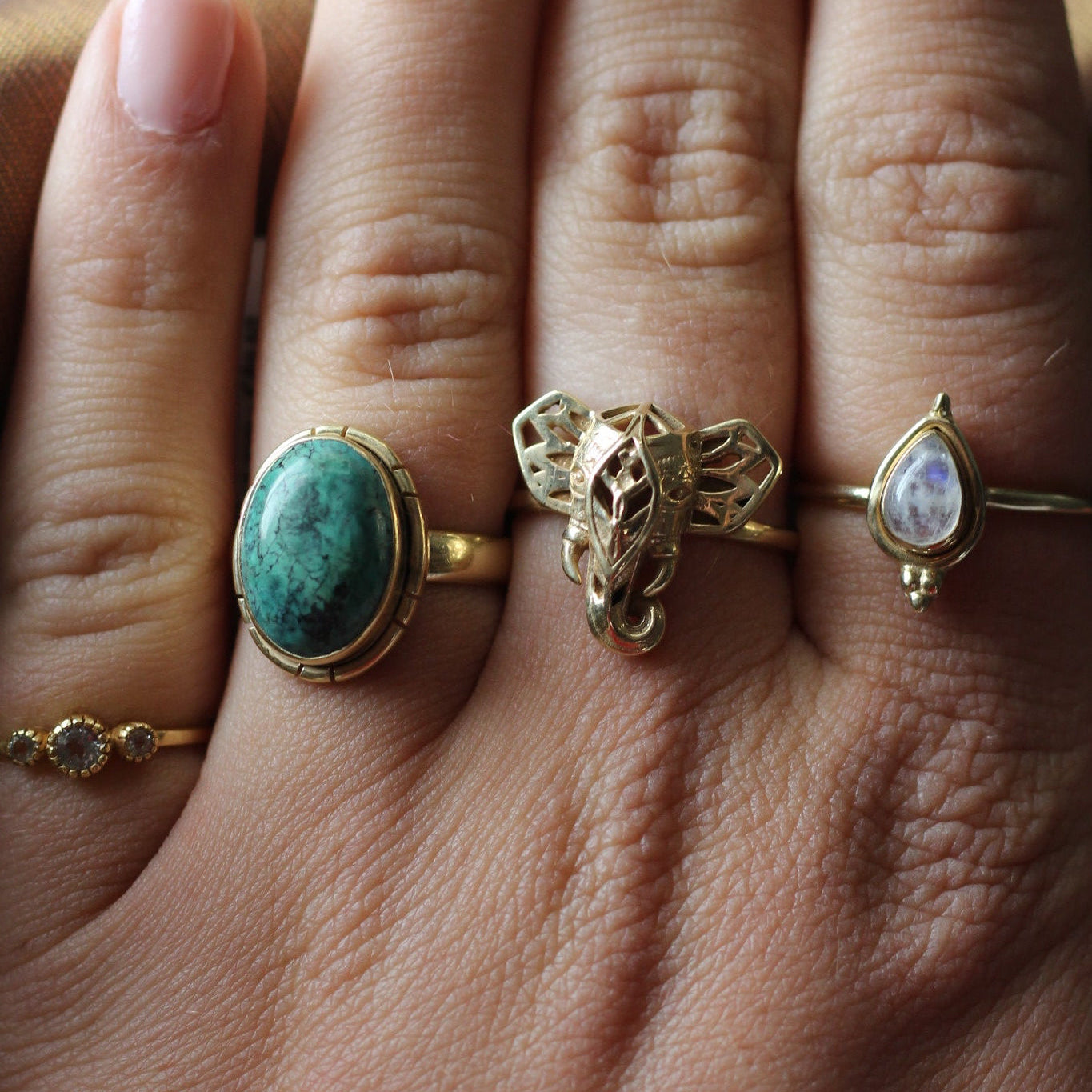 14K Gold Vermeil Tiny Queen Ring - Moonstone