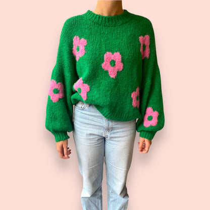 Oversized 70s Flower Pullover - Green/Pink