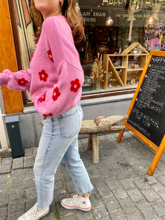 70s Flower Pullover - Pink/Red