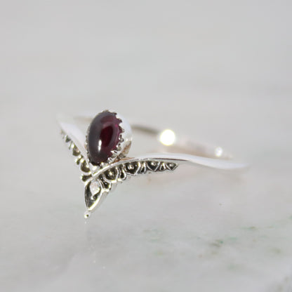 Sterling Silver Eternal Elegance Ring Garnet