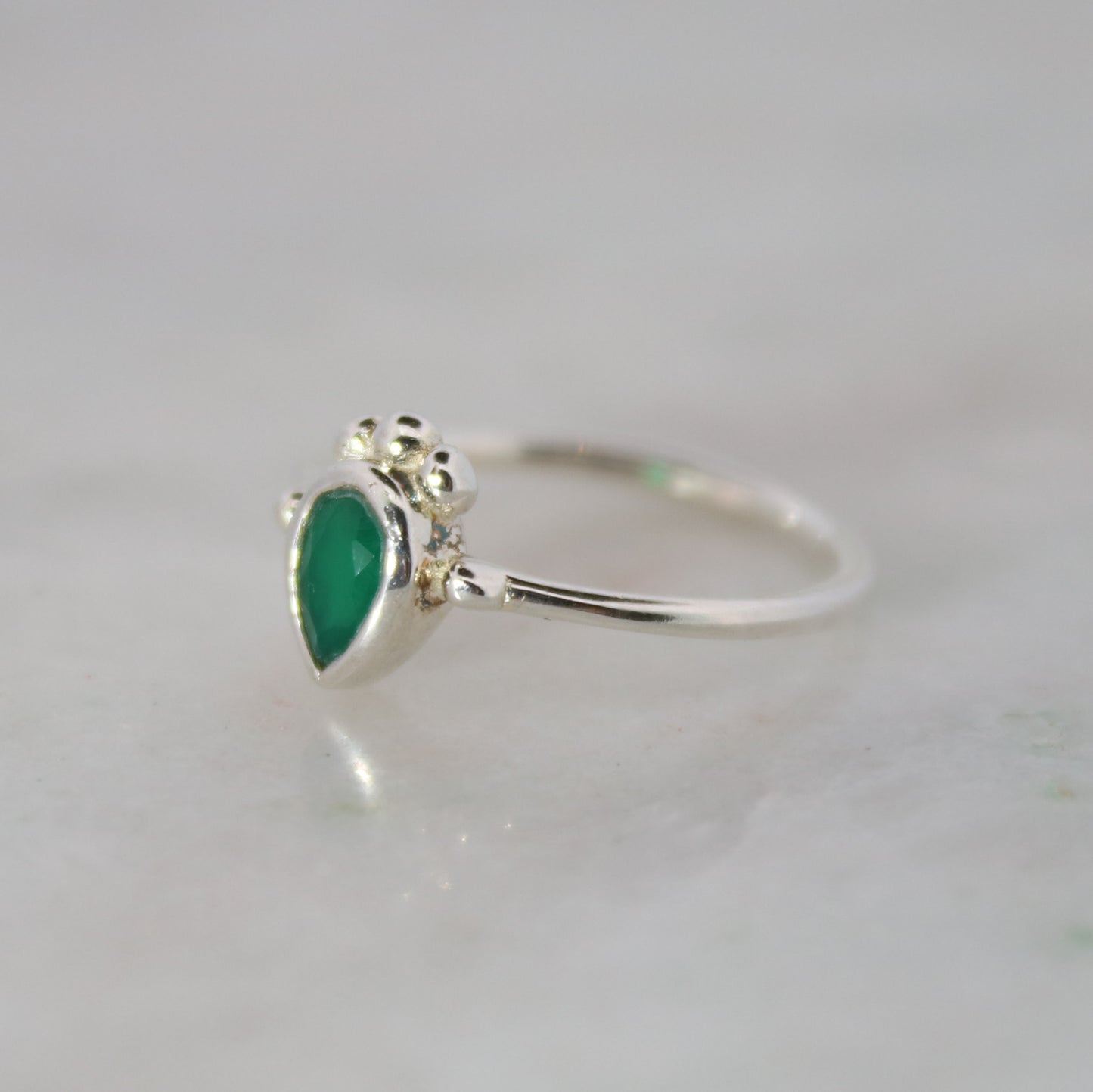 Sterling Silver Tribal Pear Ring Green Onyx