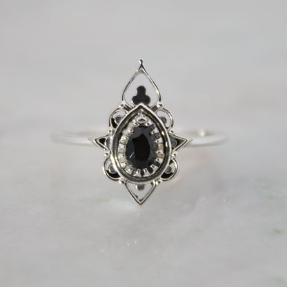 Sterling Silver Delicate Silhouette Ring Black Onyx